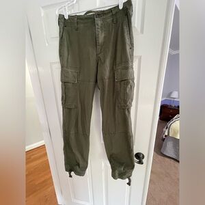 Old Navy Green Cargo Pants Relaxed Fit